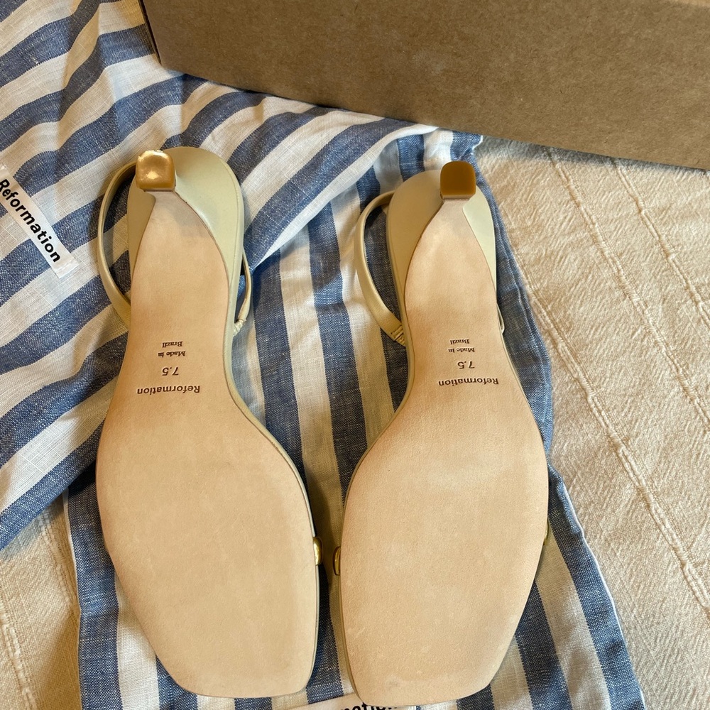 Reformation Ivory Slingback Heels with Gold Straps - Picture 5 of 6